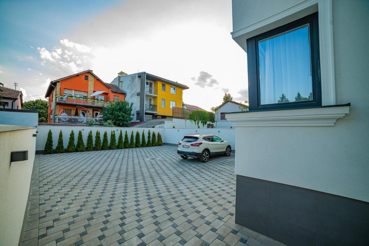 Zoe Apartment Novi Sad Exterior foto